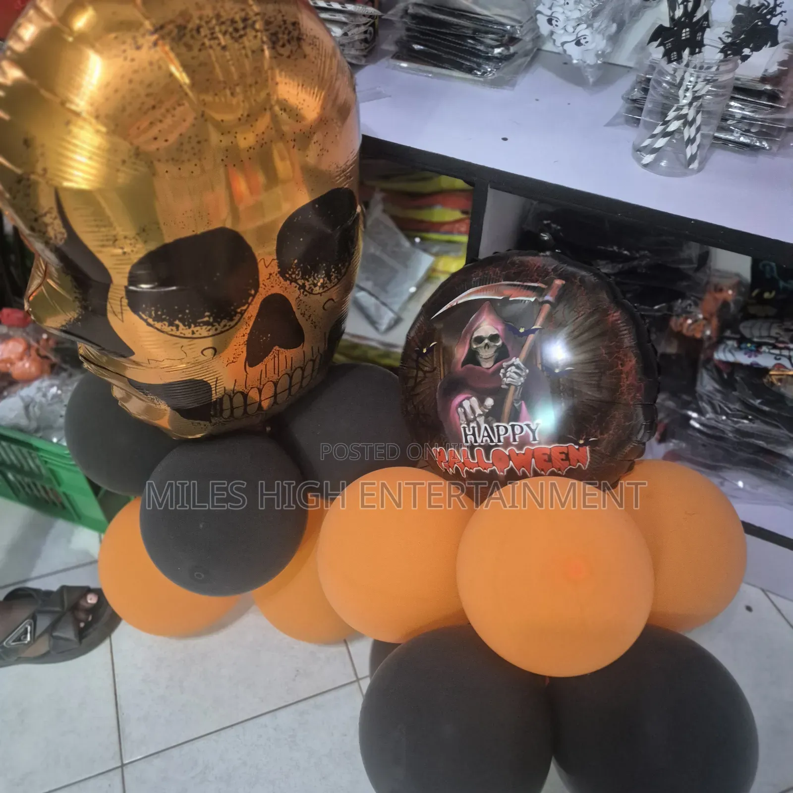 Halloween Balloon Decor