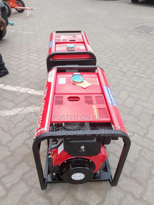 7.5hp Diesel Powered Generator - thumbnail 2
