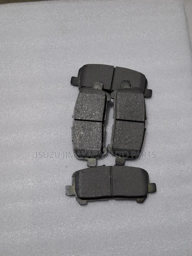Isuzu Mux Brake Pads