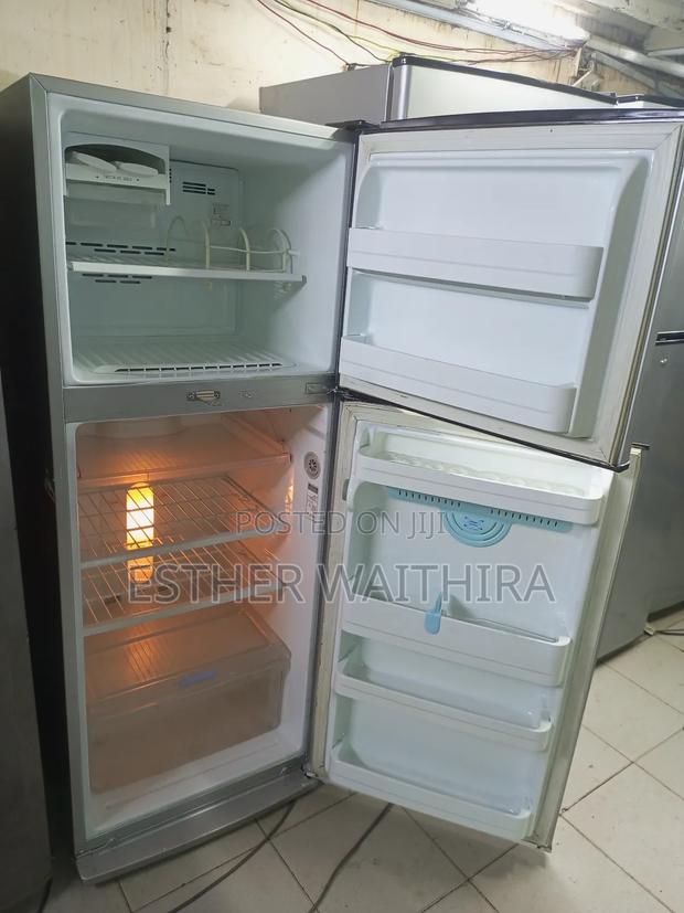 Digital Lg Fridge 400l - thumbnail 3