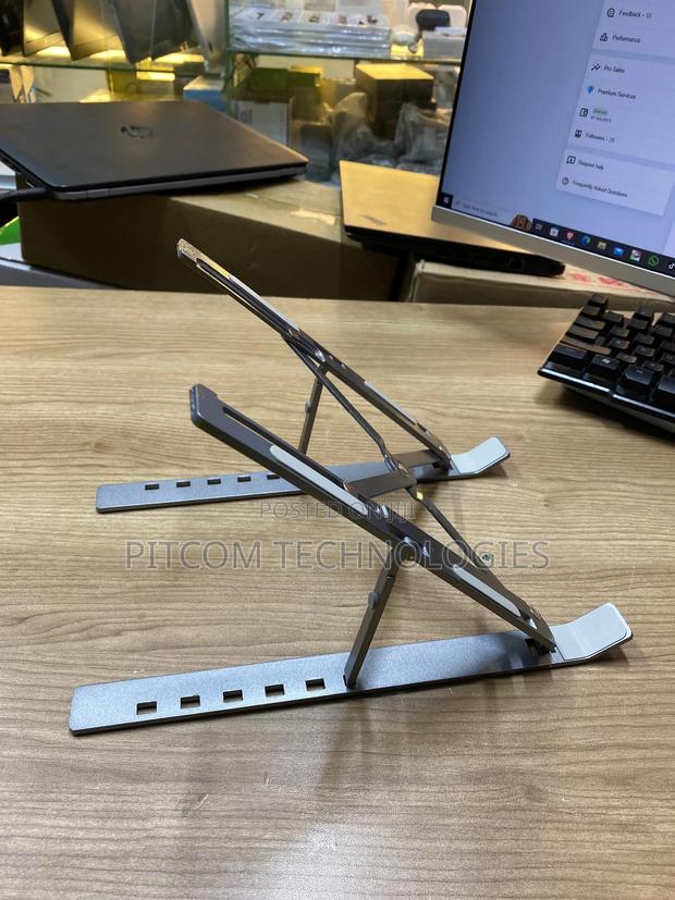 Adjastable Aluminum Laptop Stand - thumbnail 2