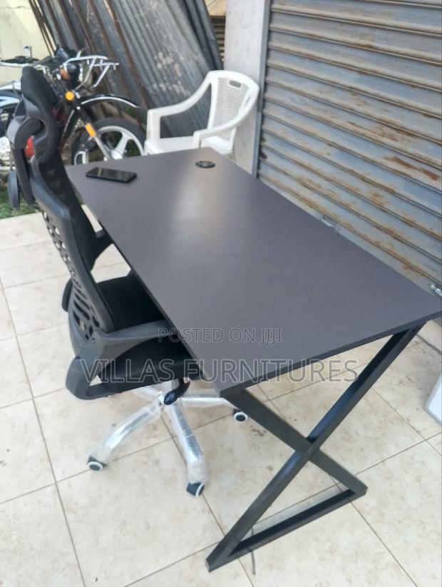 1.2m Modern Chair and Grey Study Table