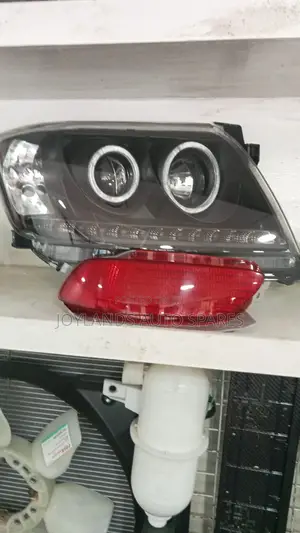 Hilux Vigo 2012 Smoked Headlights/Headlamp