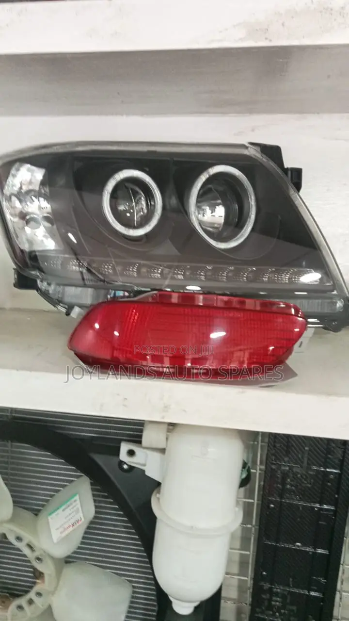 Hilux Vigo 2012 Smoked Headlights/Headlamp