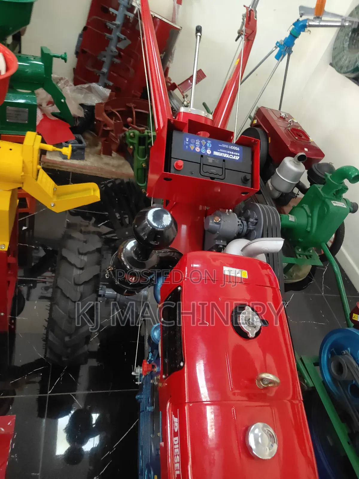 Diesel Engine Walking Tractor Heavy Duty Machine 16hp.