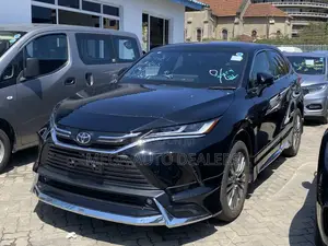 Toyota Harrier 2021 Black