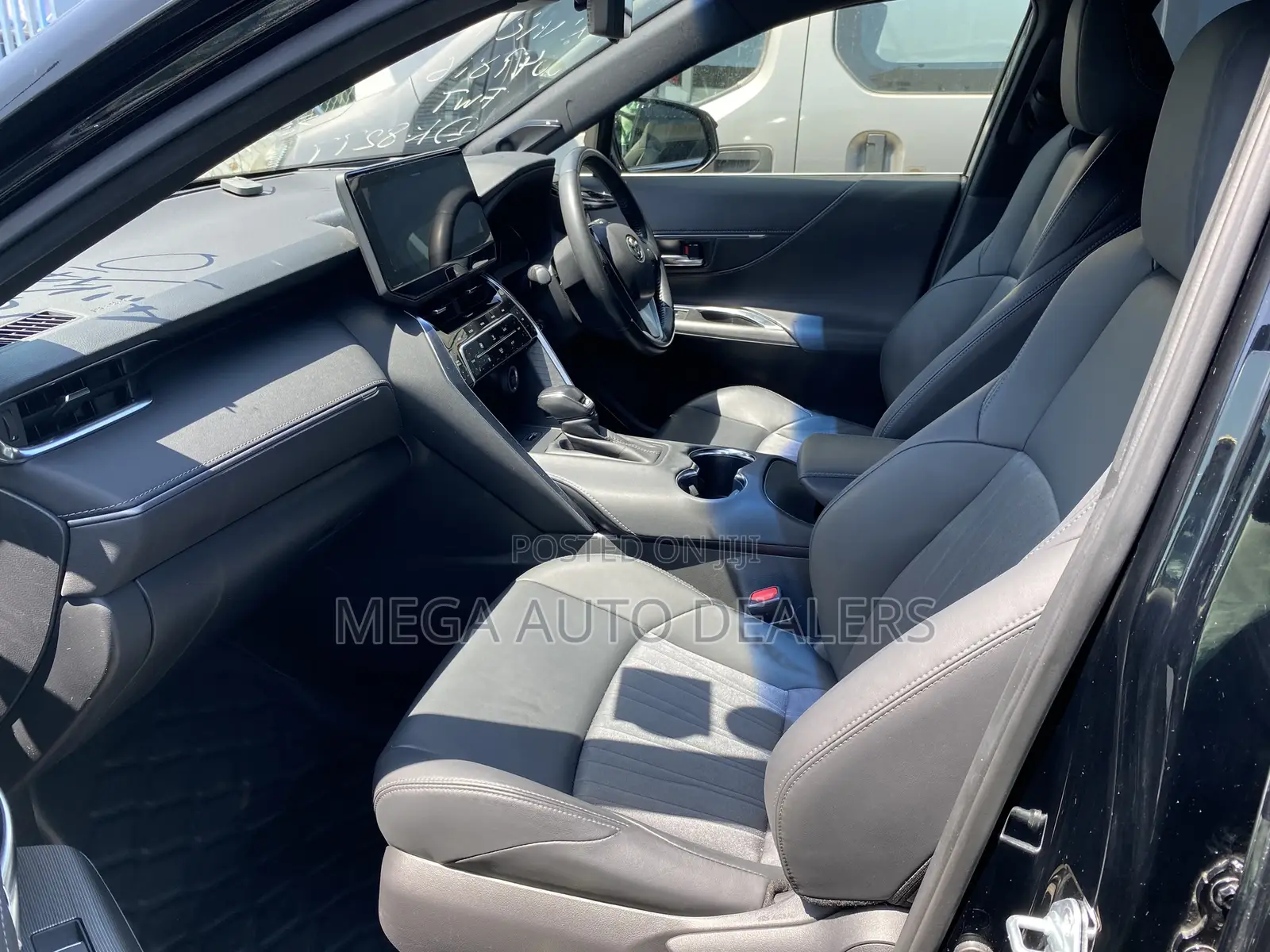 Toyota Harrier 2021 Black