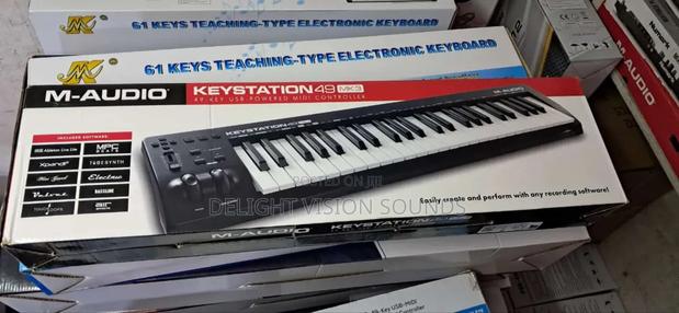 M-Audio 61 Key Teaching-Type Electronic Keyboard - main view