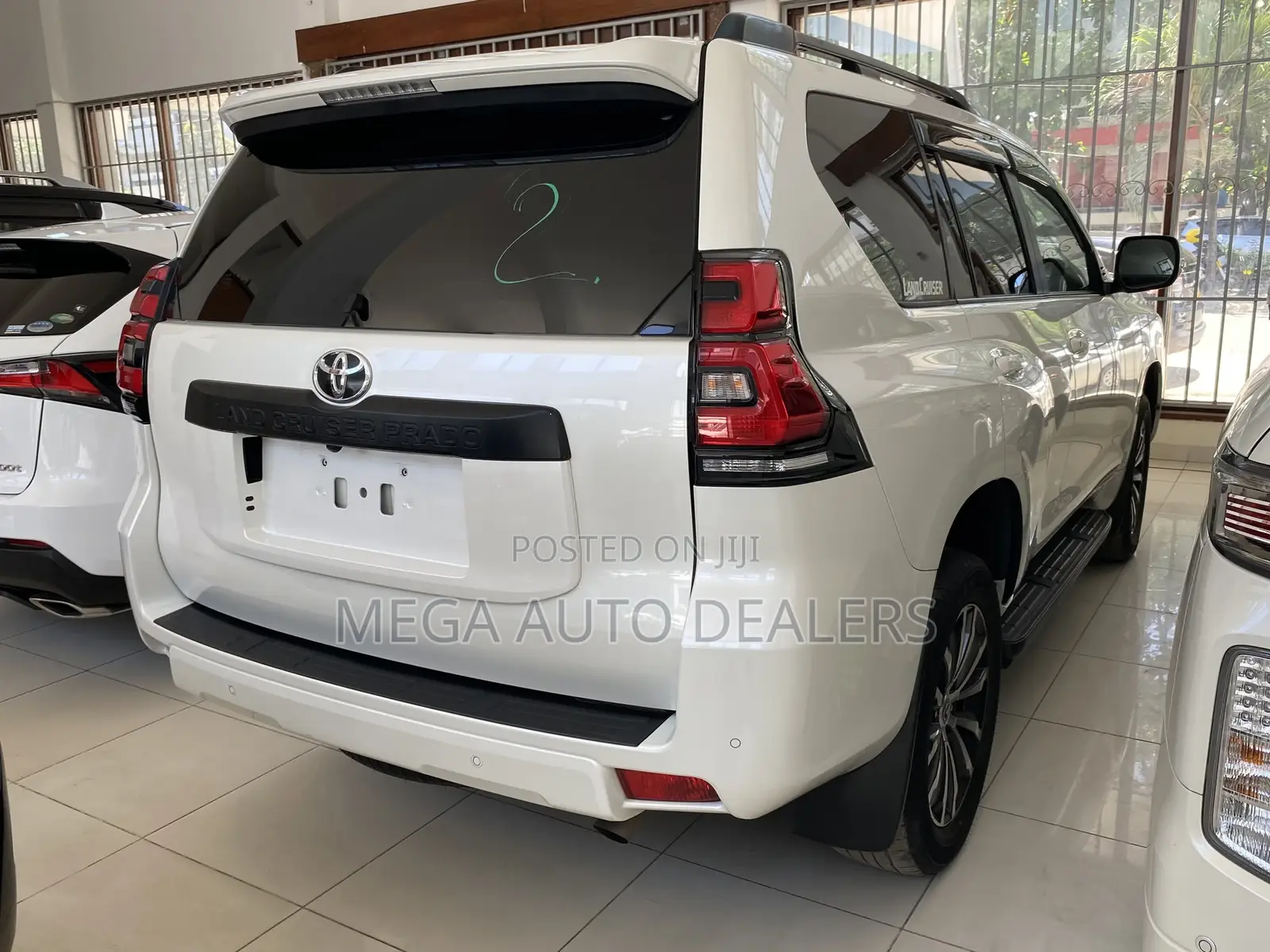 Toyota Land Cruiser Prado 2018 Pearl