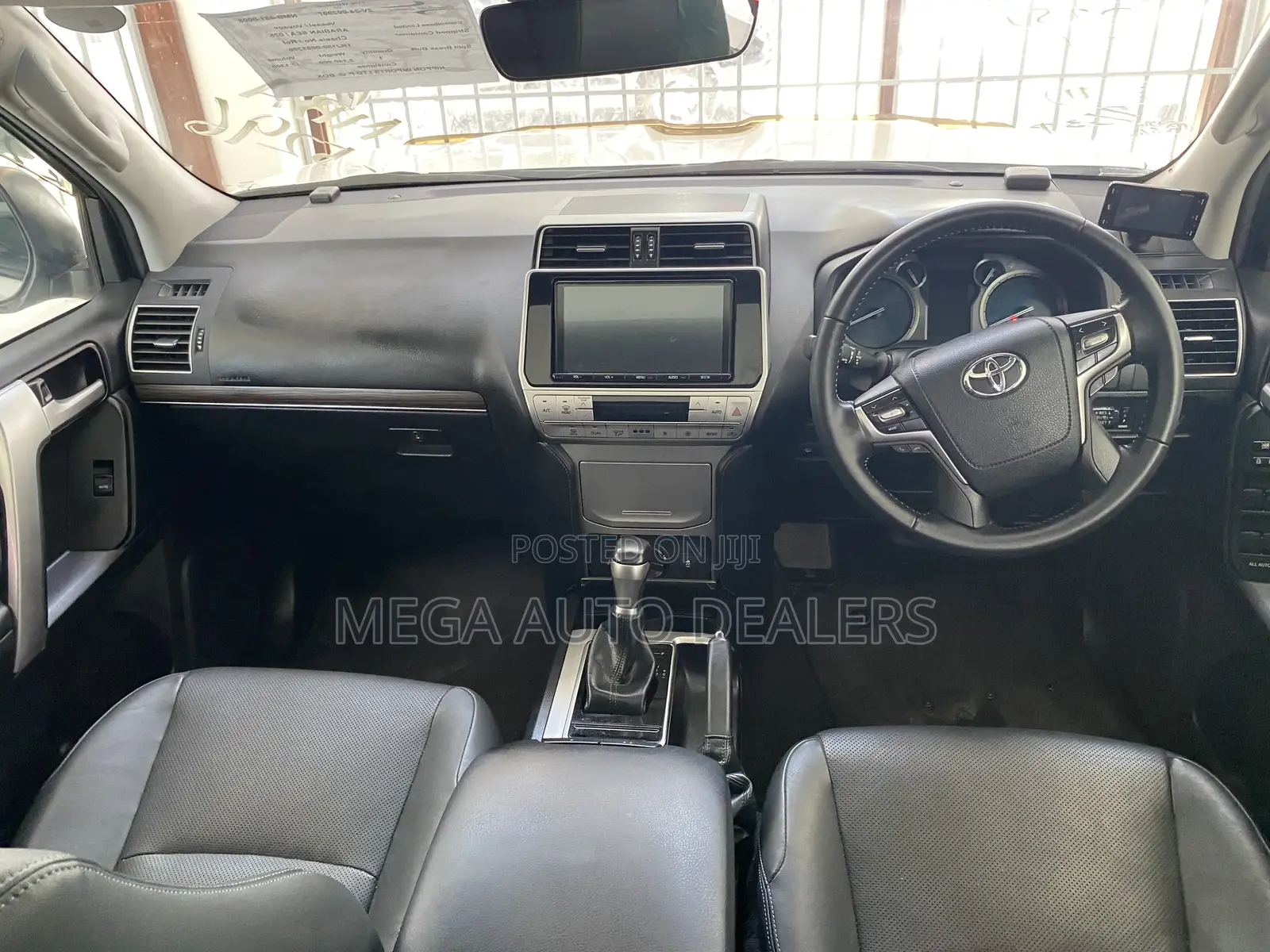 Toyota Land Cruiser Prado 2018 Pearl