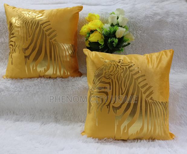 Decorative Gold Printed Throwpillow Cases - thumbnail 2