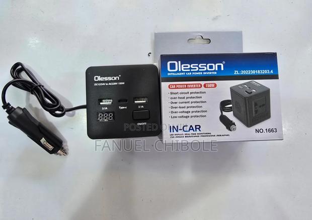 Car 150w Inverter With Two Charging Ports.