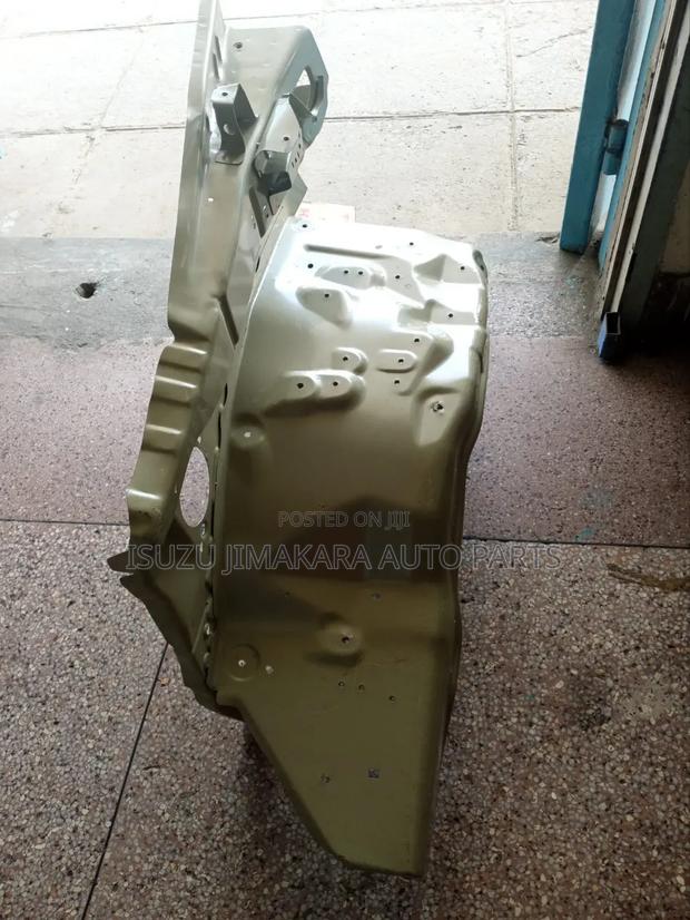 Isuzu Dmax Inner Balance