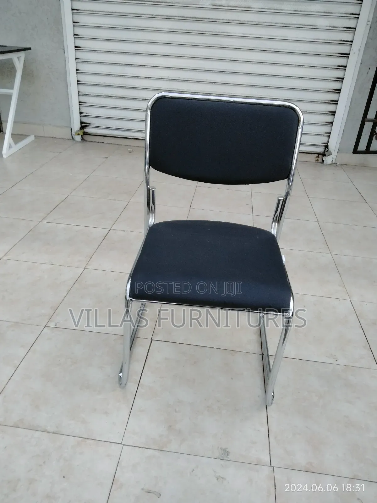 Leather Waiting Chair
