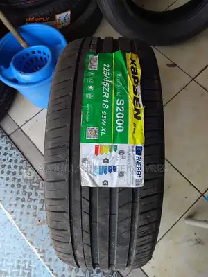 225/45 R18 Kapsen Tyres