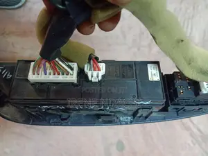Xtrail NT32 Main Switch