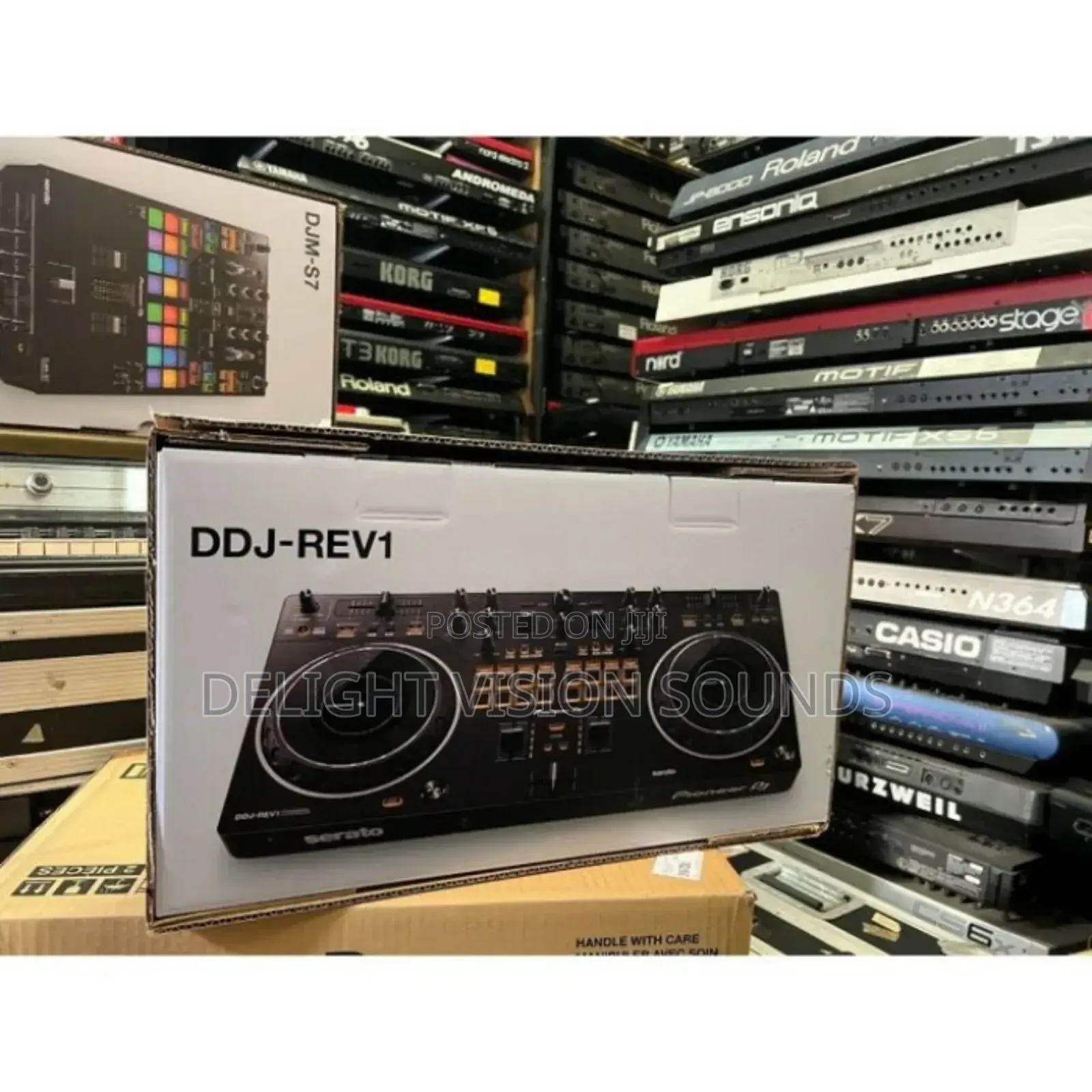 Pioneer Dj Controller for Serato – DDJ-Rev1
