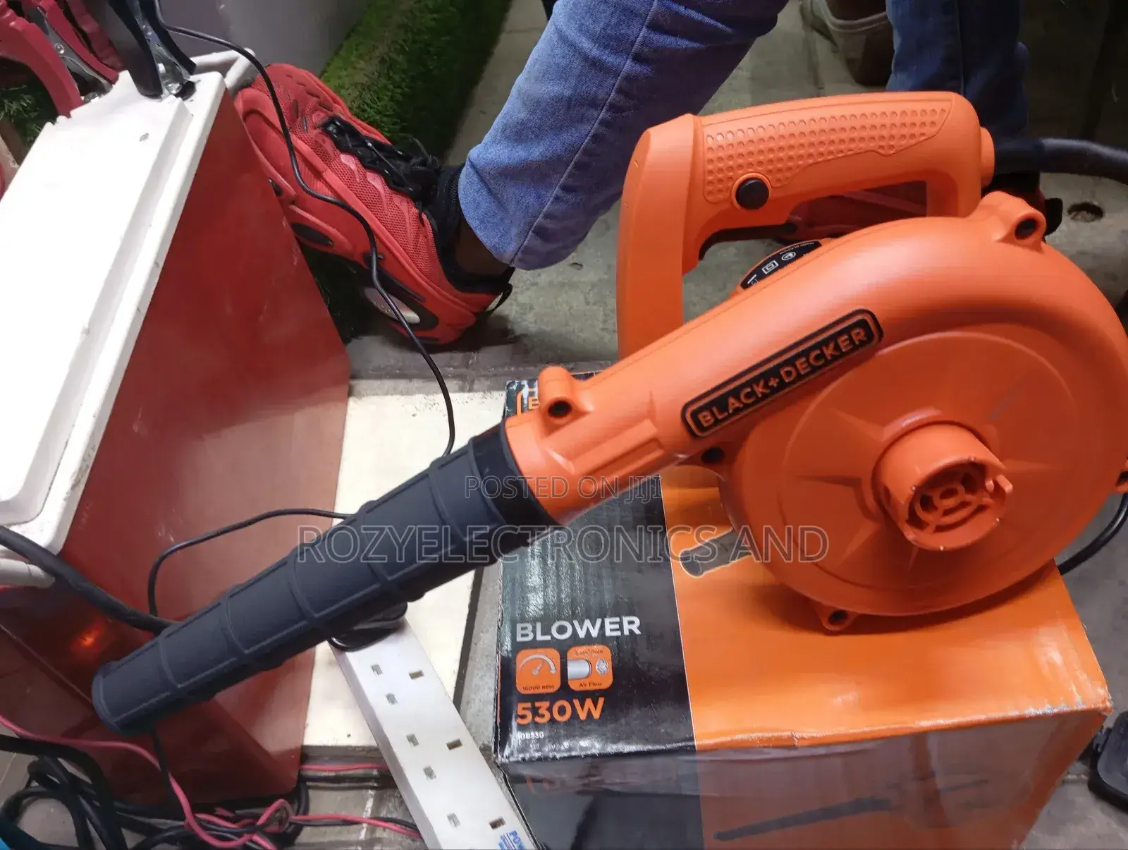 Black and Decker Blower