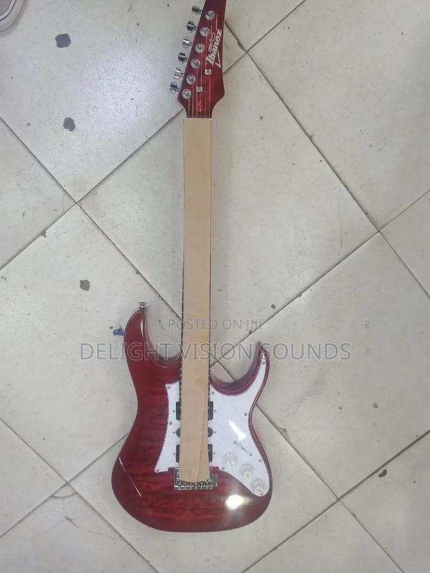 Ibanez Solo Guitar - main view