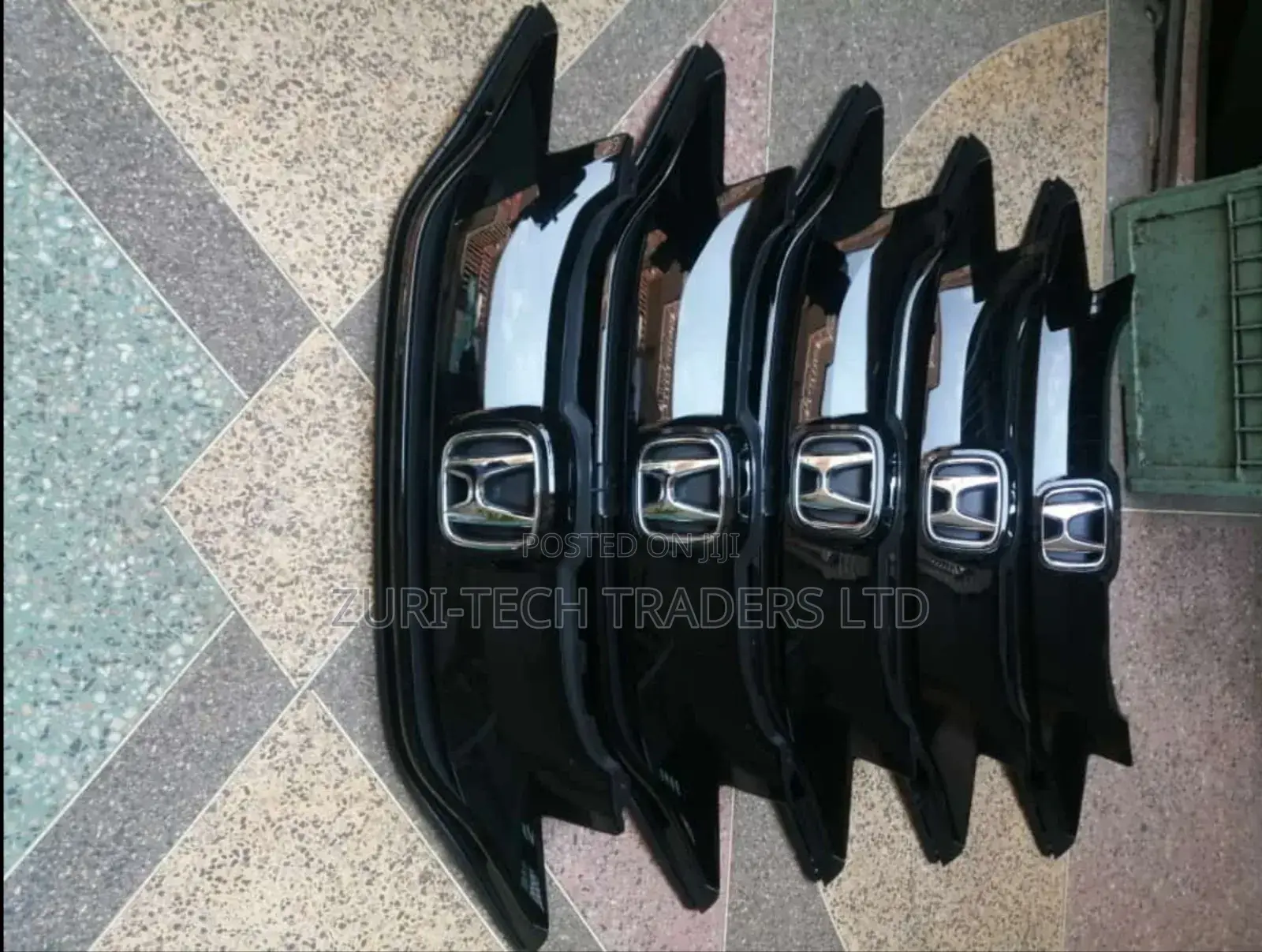 Honda Fit Grilles