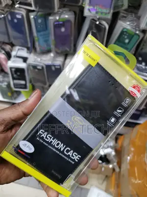 Universal Richboss Flip Case for Samsung J5 Pro-Black