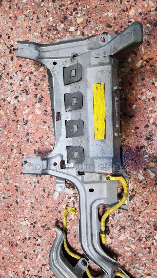 Harrier 240 Bage Knee Airbag - thumbnail 2