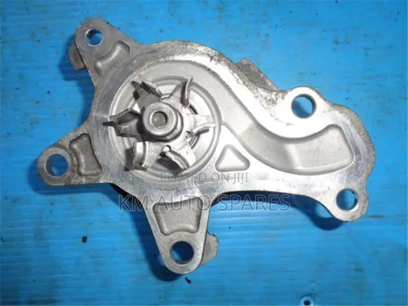 Toyota 3SZ Water Pump for Townace, Passo Sette, Bb, Avanza.