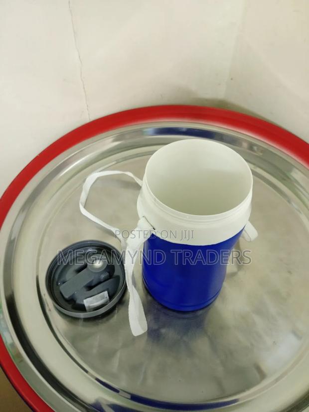 1 LTR Cooler Box / Cooler Water Bottle - thumbnail 3