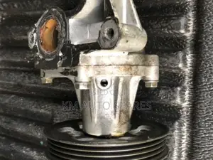 Toyota 4E Water Pump for Starlet, Corolla.