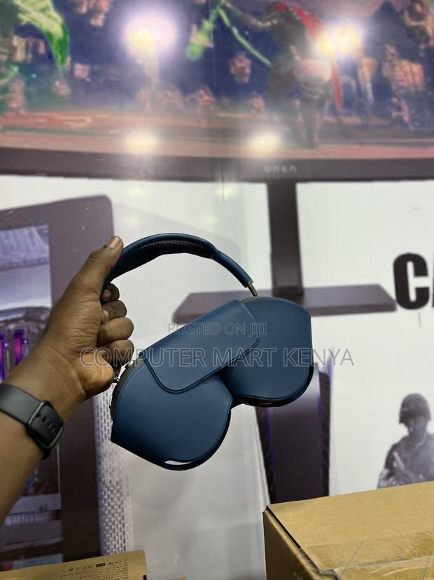 Airpods Max With Smart Case - thumbnail 2