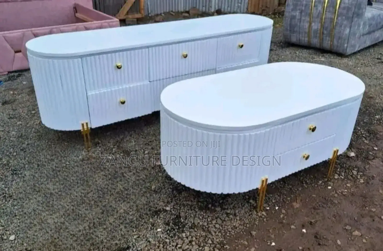 Grand Tv Stands