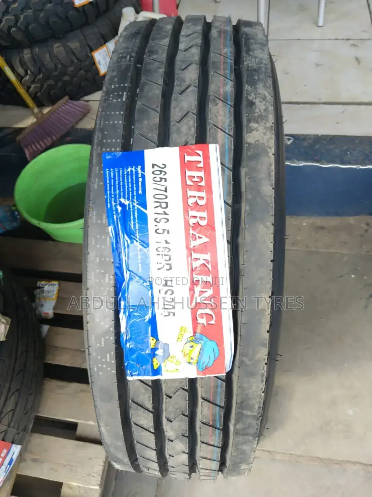 265/70 R19.5 Terraking Tyres