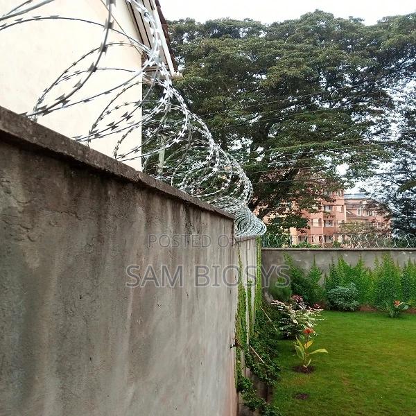 Double Galvanized Razor Wire Suppliers $ Installers In Kenya