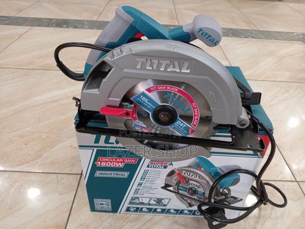 1600w Total Circular Saw - main view