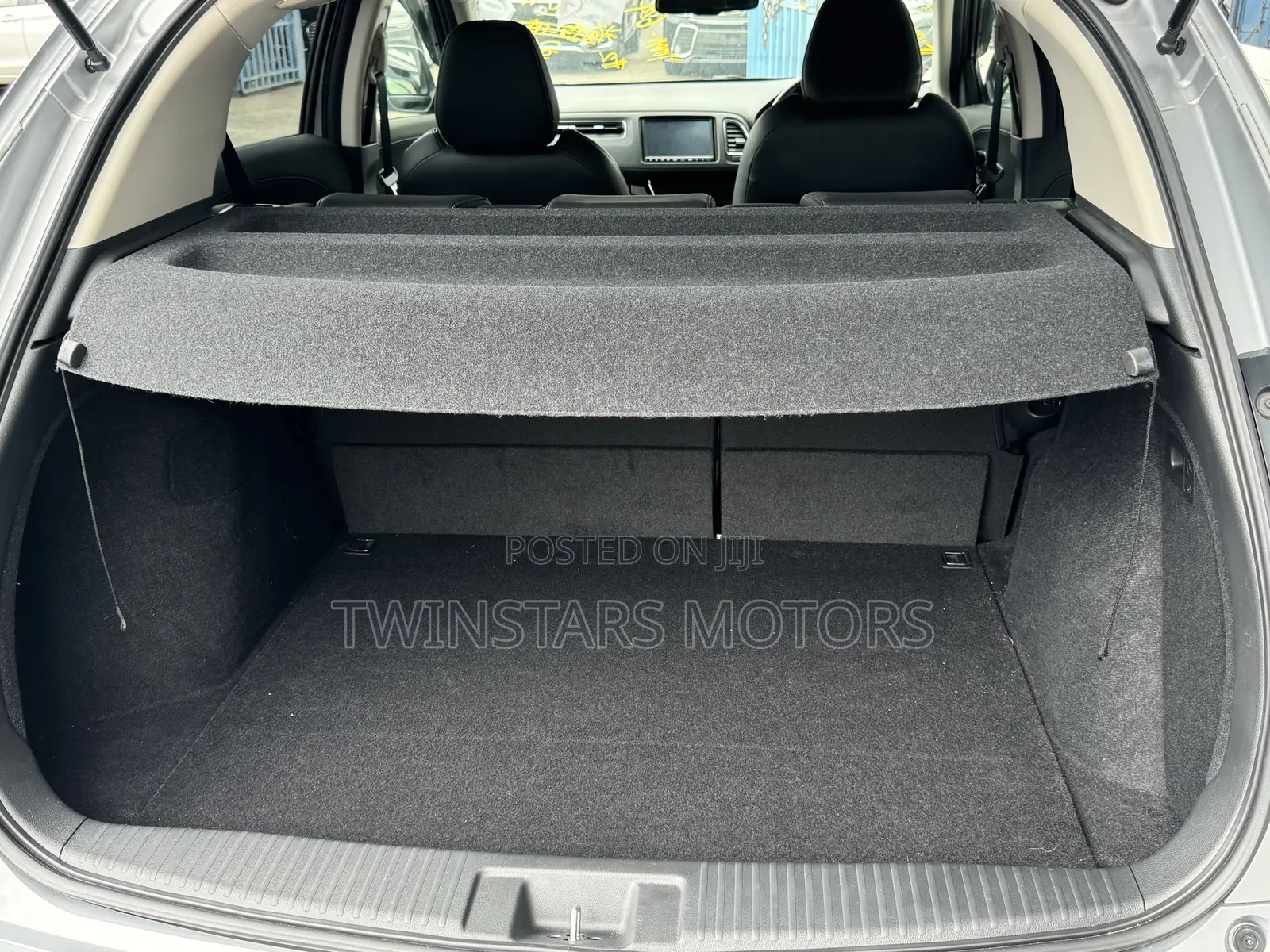 Honda Vezel 1.5 Hybrid 2WD 2018 Gray
