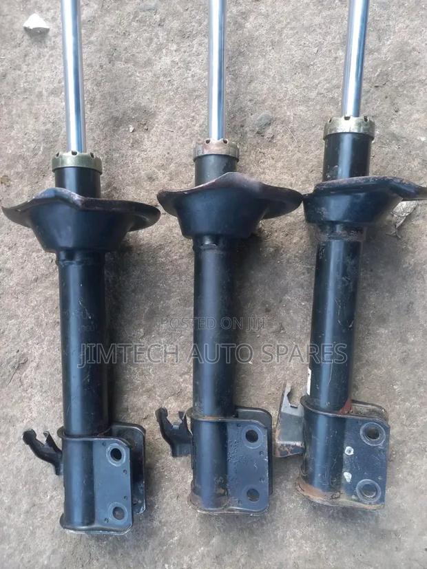 Subaru GG2 Rear Shocks - thumbnail 2