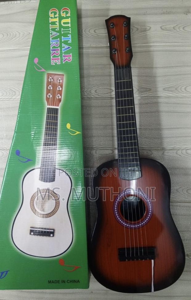 Acoustic Classic Rock 'N' Roll 6 Stringed Toy Guitar - main view