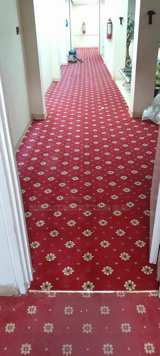 Red Flowered Wall to Wall Executive Carpet - thumbnail 3