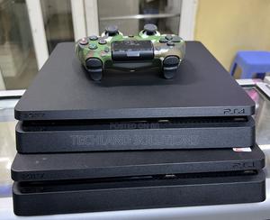 Chippped Playstation 4 Slim - thumbnail 2