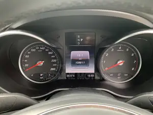Mercedes-Benz C200 2018 Blue