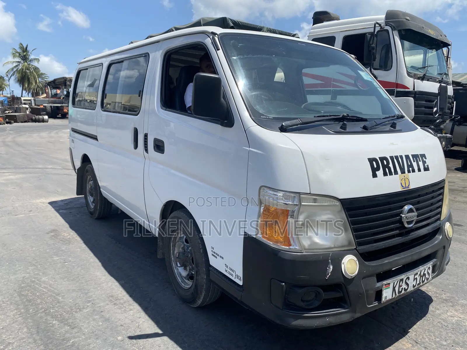 Nissan Caravan (Urvan) 2011 White