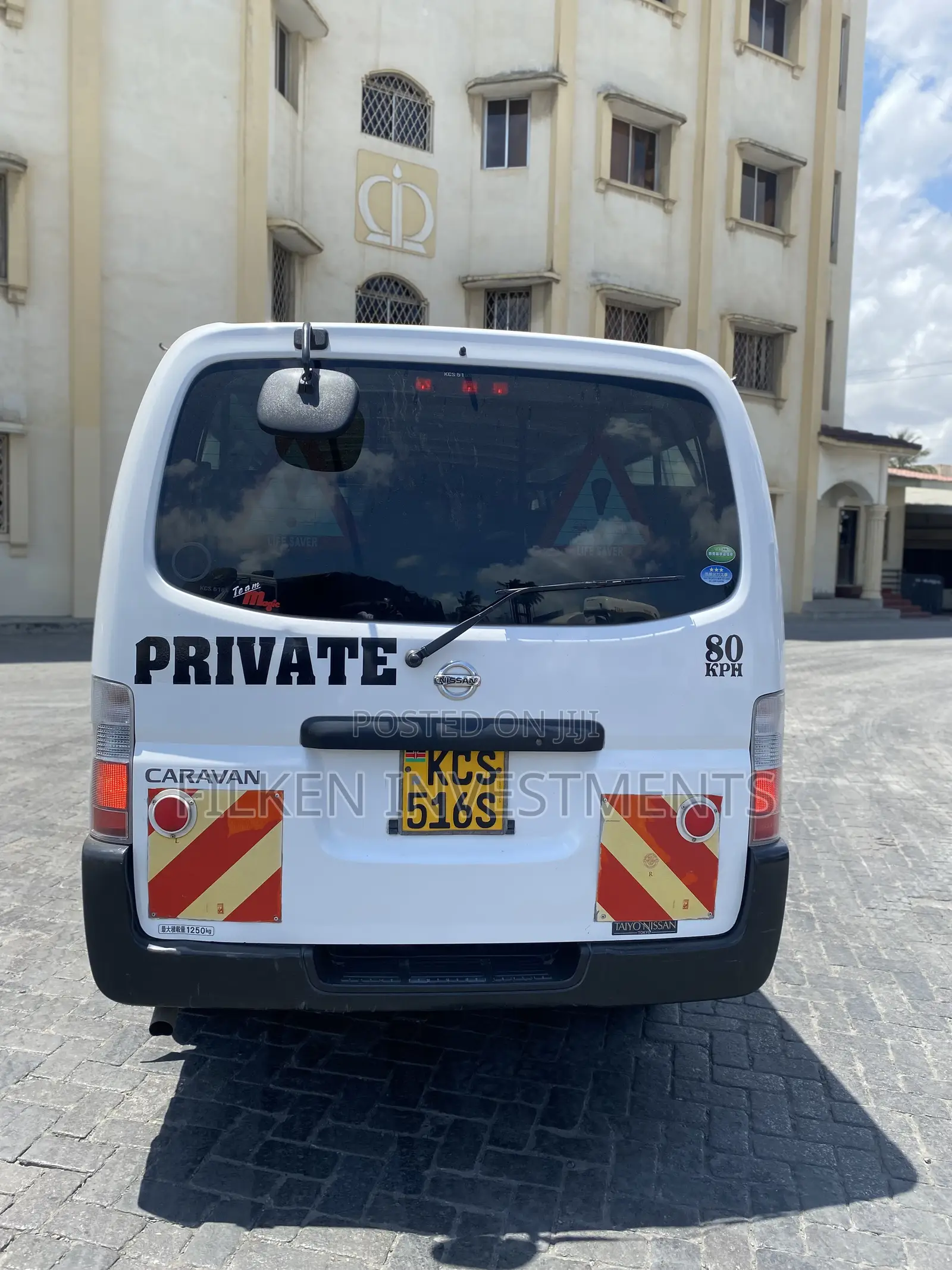 Nissan Caravan (Urvan) 2011 White