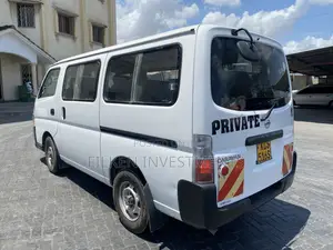 Nissan Caravan (Urvan) 2011 White