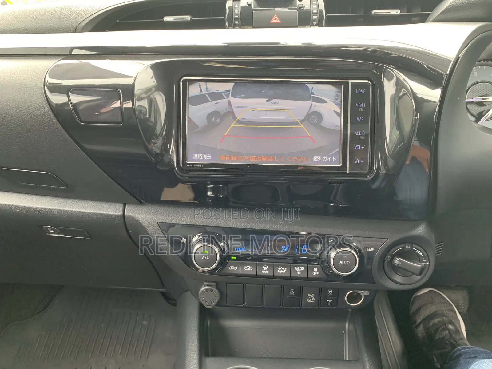 Toyota Hilux 2020 Black