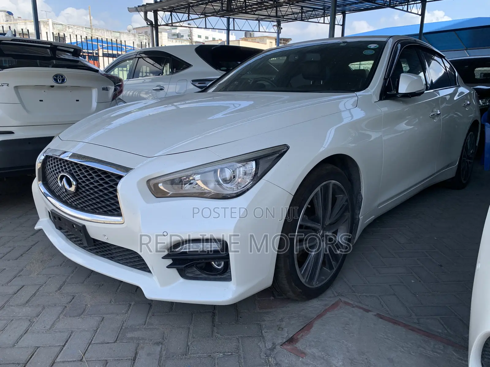 Nissan Skyline 2017 Pearl