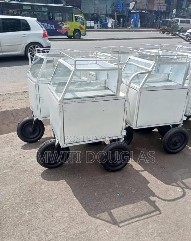 Top Delightful Eggs Trolley