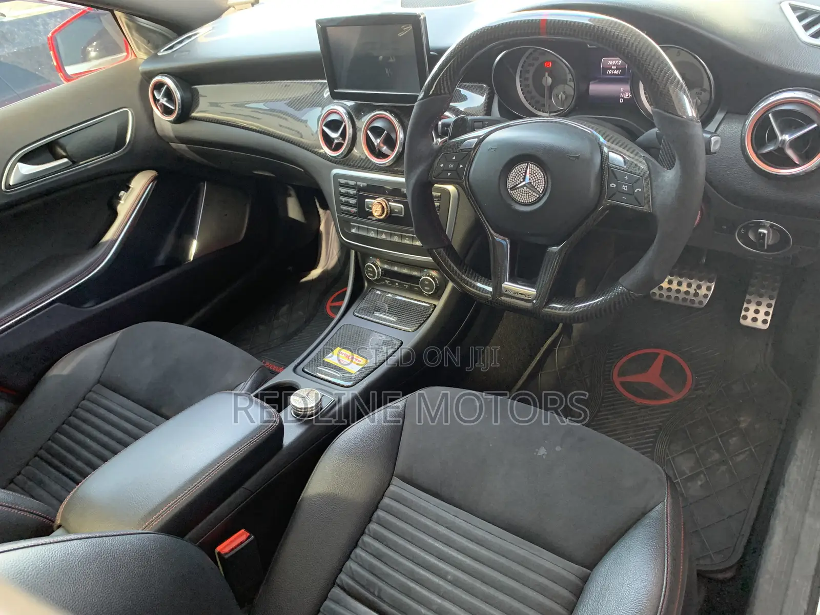 Mercedes-Benz GLA-Class 2017 Red