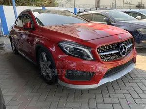 Mercedes-Benz GLA-Class 2017 Red