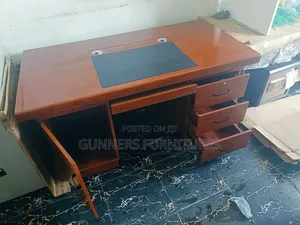 1.4metres Office Desk