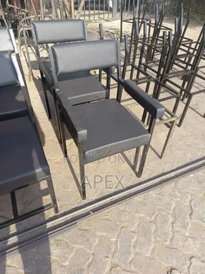 Arms Catalina Visitors Chairs.